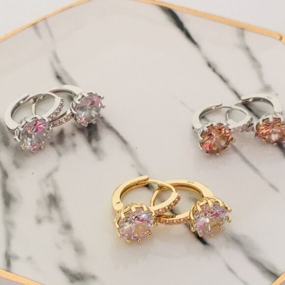 Cubic Zirconia Rhodium Plated Stud Earrings NWT - Picture 5 of 8